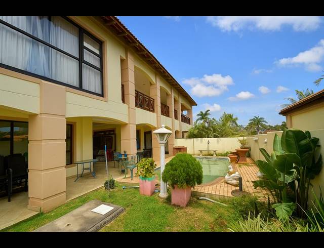 3 BEDROOM PROPERTY TO RENT IN MANABA BEACH